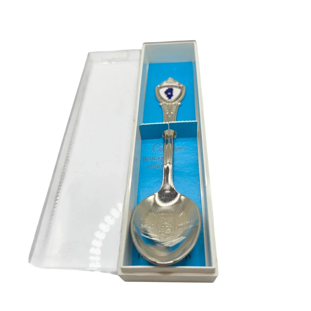 Illinois Collectors Demitasse Souvenir Spoon Silver Tone Enamel Shield Design